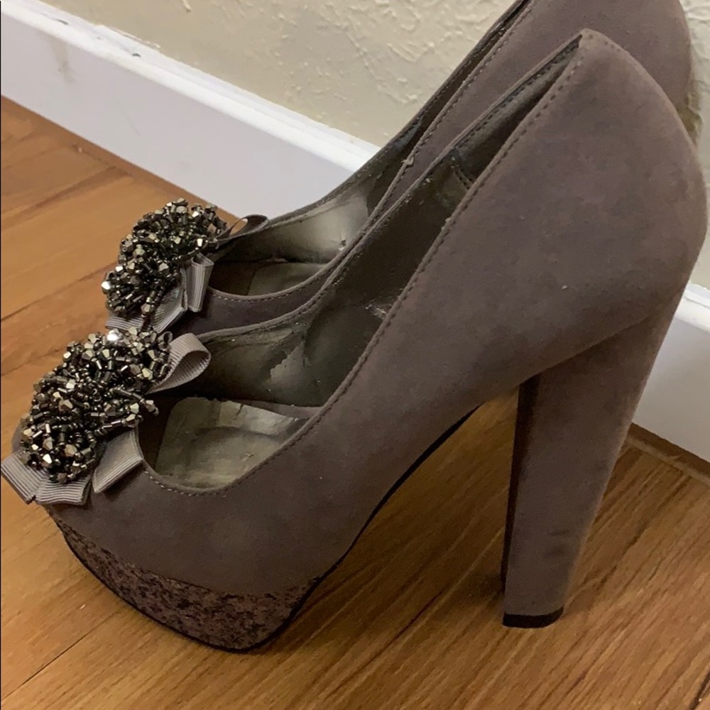 Also shoes